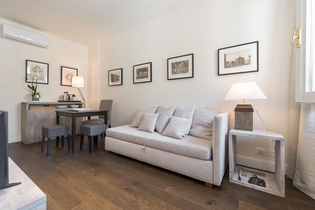 Novella Goldoni Suite-By Florence Concierge Pokoj fotografie