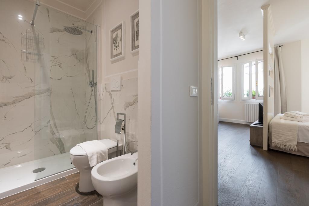 Novella Goldoni Suite-By Florence Concierge Pokoj fotografie